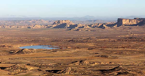 L'étang de Zapata, dans le désert des Bardenas.