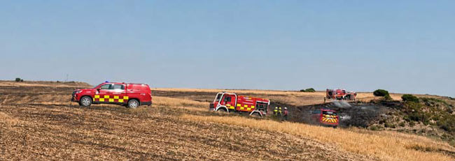 Pompiers.